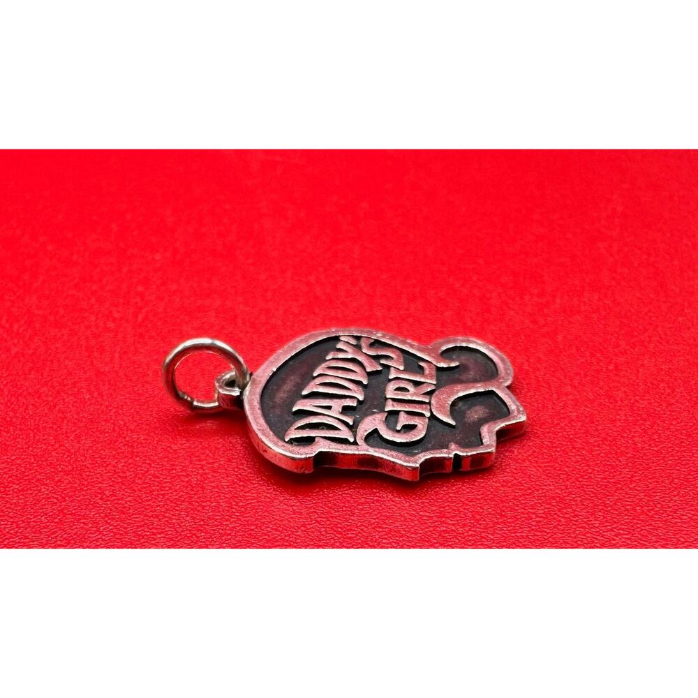 James Avery Daddy's Girl Sterling Silver 925 Charm W/Jump Ring Box Pouch 3.24 GR - Picture 6 of 10